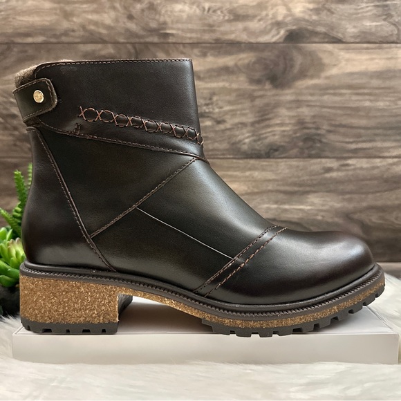 NIB Earth Elements Taylen Boot Bootie Lug Sole Patchwork Leather Walnut - Picture 6 of 14